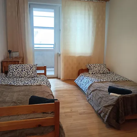 Cozy 2 Bedrooms Raciborska *