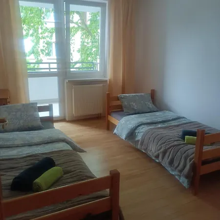 Daire Cozy 2 Bedrooms Raciborska Krakow