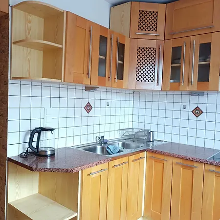 Cozy 2 Bedrooms Raciborska *