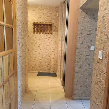 Cozy 2 Bedrooms Raciborska Daire Krakow
