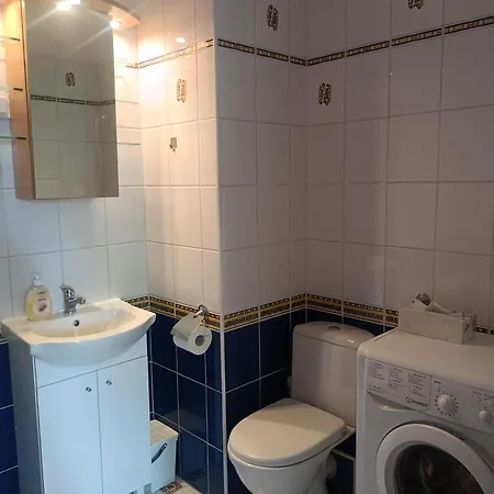 Cozy 2 Bedrooms Raciborska